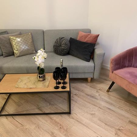 Moderno Apartament Cracovie Extérieur photo
